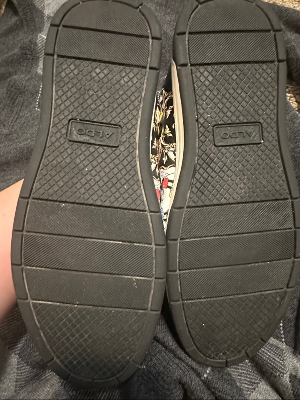 Aldo x Disney Graphic Lace-Up Low-Top Sneakers black cartoon print Men’s 8 - Picture 5 of 6